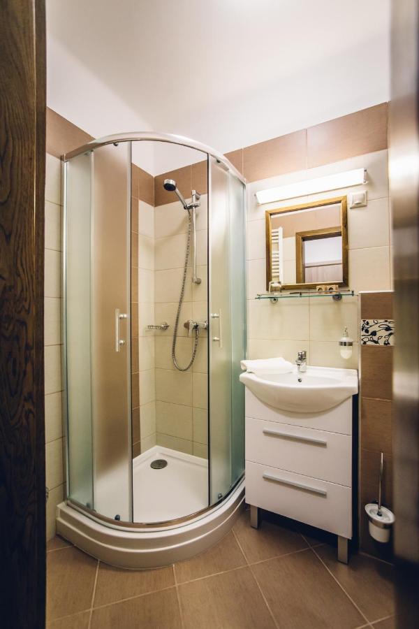 Natur Hotel Koevesteto Hosszuheteny Extérieur photo